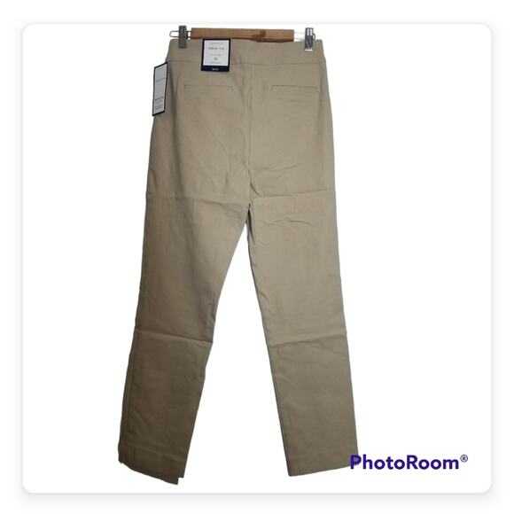 NWT Charter Club Tan Cambridge Skinny Pants - Picture 2 of 8